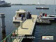 Сервисная колонка для понтонов и марин DOMYNA (GiGiEFFE Италия) /SPb Boat Show 2004 - Гавань/